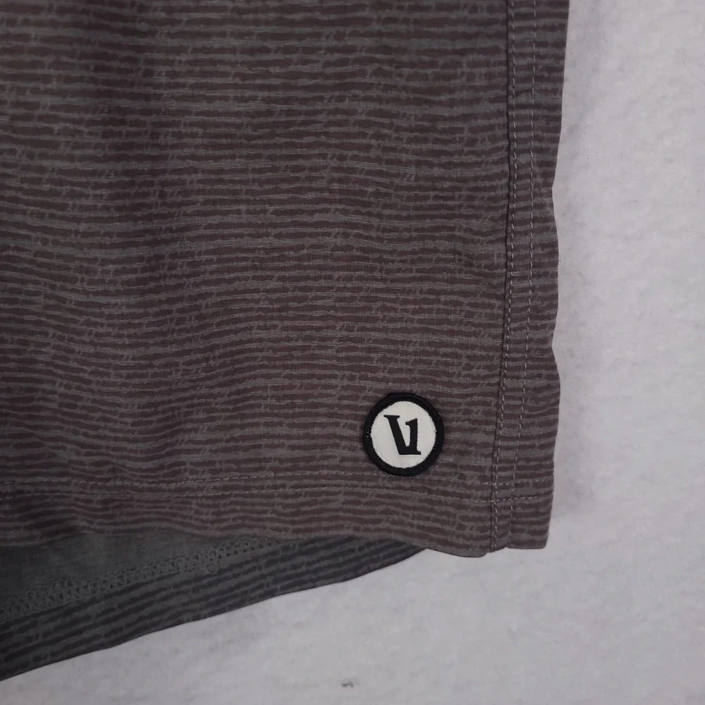 Vuori Board Shorts Mens Large Gray Burgundy Striped Hybrid Swim Trunks